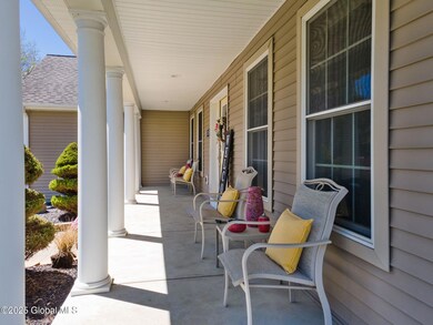 5-121DaySpringCt_05
