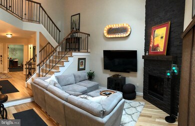 1311 Wedgewood Manor Way, Reston, VA 20194 - photo 6