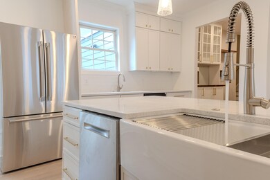 Joan Pierce - Kitchen-1