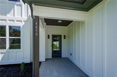 4450 Roberta Cir, Gainesville, GA 30506 - photo 5