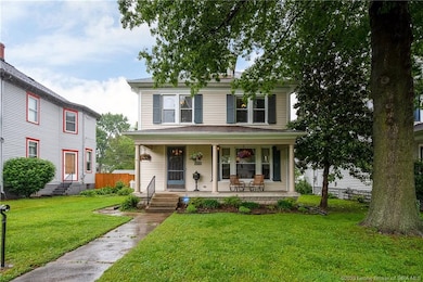 Gorgeous curb appeal!