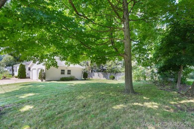 5-web-or-mls-226 Prospect St, Spring Lak