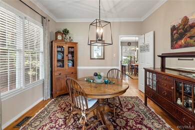 Chair rail molding and light fixture.