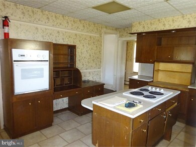 105 Mill Rd, Womelsdorf, PA 19567 - photo 3