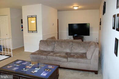 2471 Vineyard Ln, Crofton, MD 21114 - photo 7