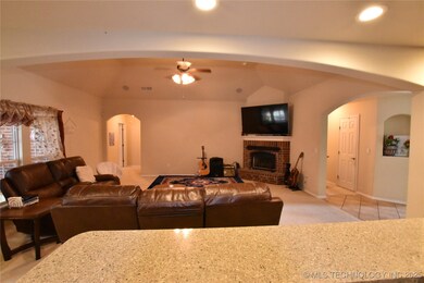 13102 E 42nd St, Tulsa, OK 74134 - photo 4