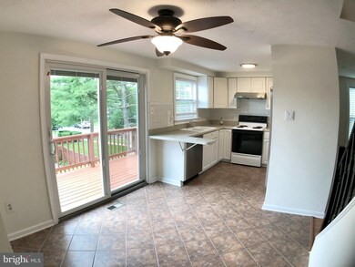 11494 Brundidge Terrace, Germantown, MD 20876 - photo 5