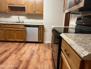 3723 Jammes Rd, Jacksonville, FL 32210 - photo 3