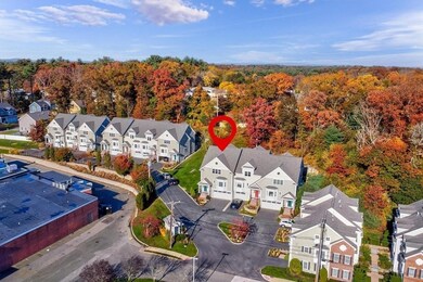 8 Murray Ave unit 12, Burlington, MA 01803 - photo 2