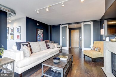 Silo Point unit 2113, Baltimore, MD 21230 - photo 5