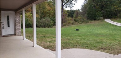 8486 E Georgetown Rd, Columbus, IN 47201 - photo 4