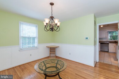 318 Beach Dr, Annapolis, MD 21403 - photo 5