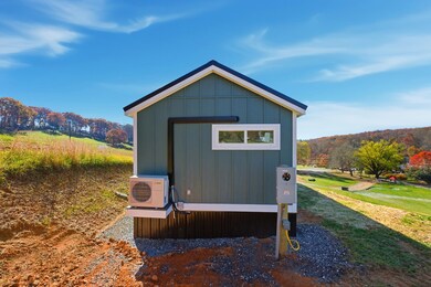 527 Saunders Rd, Franklin, NC 28734 - photo 6