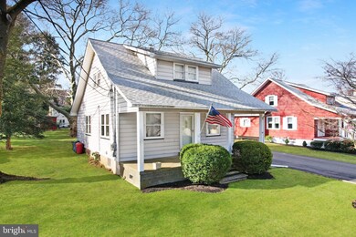 9 Hillside Ave, Hightstown, NJ 08520 - photo 4