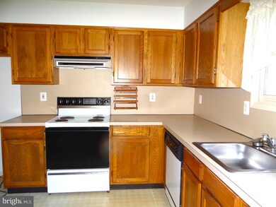 1431 N Tuckahoe Rd, Williamstown, NJ 08094 - photo 4