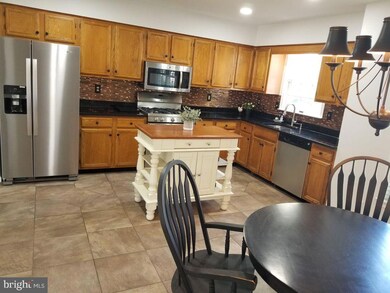 11 Gray Inn Ct, Prince Frederick, MD 20678 - photo 2