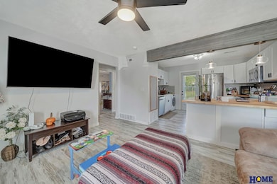 1020 Furnas Ave, Lincoln, NE 68521 - photo 7