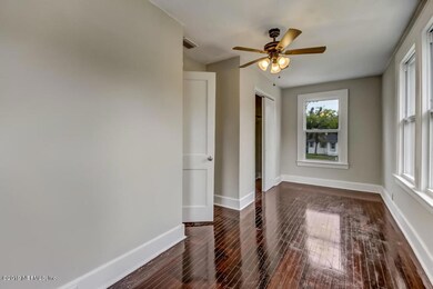 1110 Wycoff Ave, Jacksonville, FL 32205 - photo 3
