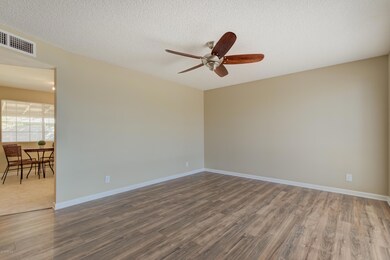 8132 E Juanita Ave-9