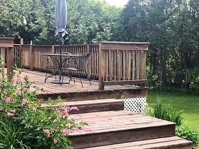 IHuge deck for your enjoymentMG_6265 (2)