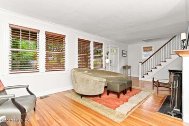 49 Riverside Ave Riverside CT-small-006-
