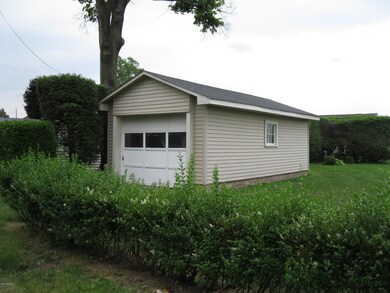 1101 E Front St, Berwick, PA 18603 - photo 5