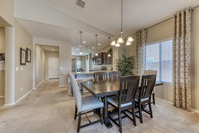 008_Dining Room
