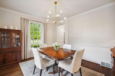 30-web-or-mls-4069-bremo-recess