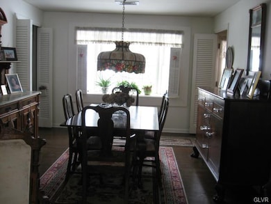 2521 Colorado St, Allentown, PA 18103 - photo 7