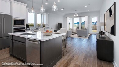 21131 Secret Garden Ln, Tomball, TX 77377 - photo 4