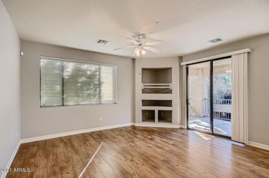 705 W Queen Creek 2162 Chandler AZ - Web