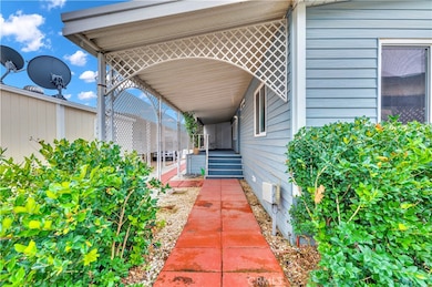 27701 Murrieta Rd unit 56, Menifee, CA 92586 - photo 2