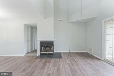 2402 Thistledown Ct unit 2402, Sewell, NJ 08080 - photo 3