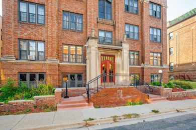 1820 1st Ave S unit 107, Minneapolis, MN 55403 - photo 2