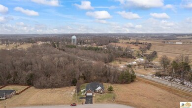 104 Carriage Ln, Glasgow, KY 42141 - photo 4