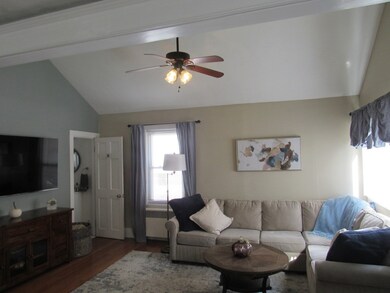 48 Sunnyplain Ave, Weymouth, MA 02188 - photo 7