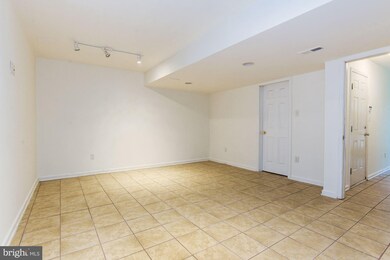 10 Eastlawn Ave, Wilmington, DE 19802 - photo 3