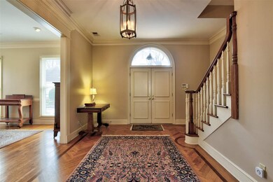 17x10 Entry with Gorgeous Hardwood, 10 ft. Smooth 