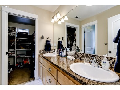 Bathroom, Attached