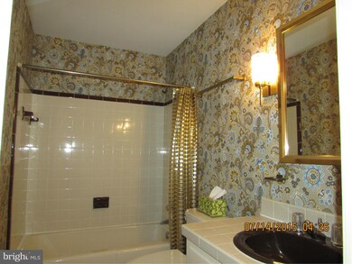 44661 Rolling Oak Ln, California, MD 20619 - photo 2