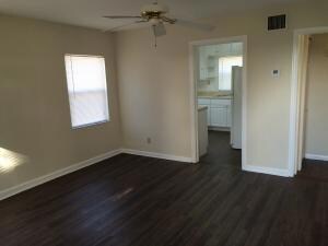 1012 Grant St, West Palm Beach, FL 33407 - photo 2