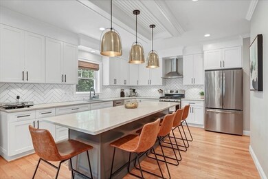 19 Baldwin Rd, Waltham, MA 02452 - photo 2