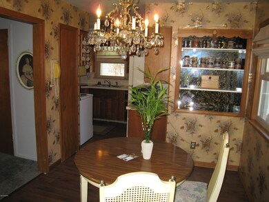 1927 Diamond Ave NE, Grand Rapids, MI 49505 - photo 6