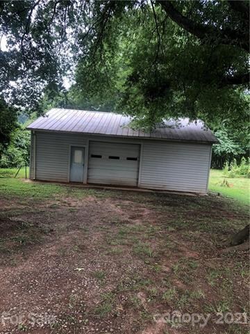 139 Houpe Rd, Statesville, NC 28625 - photo 3