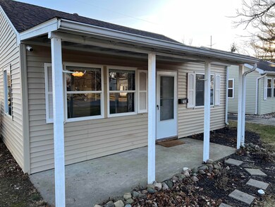 703 W Ensley Ave, Auburn, IN 46706 - photo 4