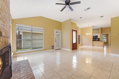 8419 Cienna Dr, Houston, TX 77040 - photo 6