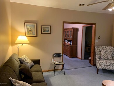 1131 Lloyd St, Scranton, PA 18508 - photo 7