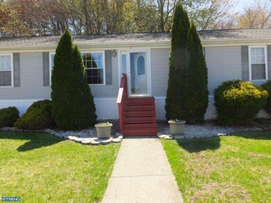 301 S Dragon Dr, Bear, DE 19701 - photo 2