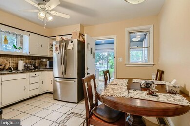 8650 Oakleigh Rd, Parkville, MD 21234 - photo 3