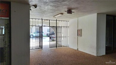 1418 Beech Ave unit 3, McAllen, TX 78501 - photo 3